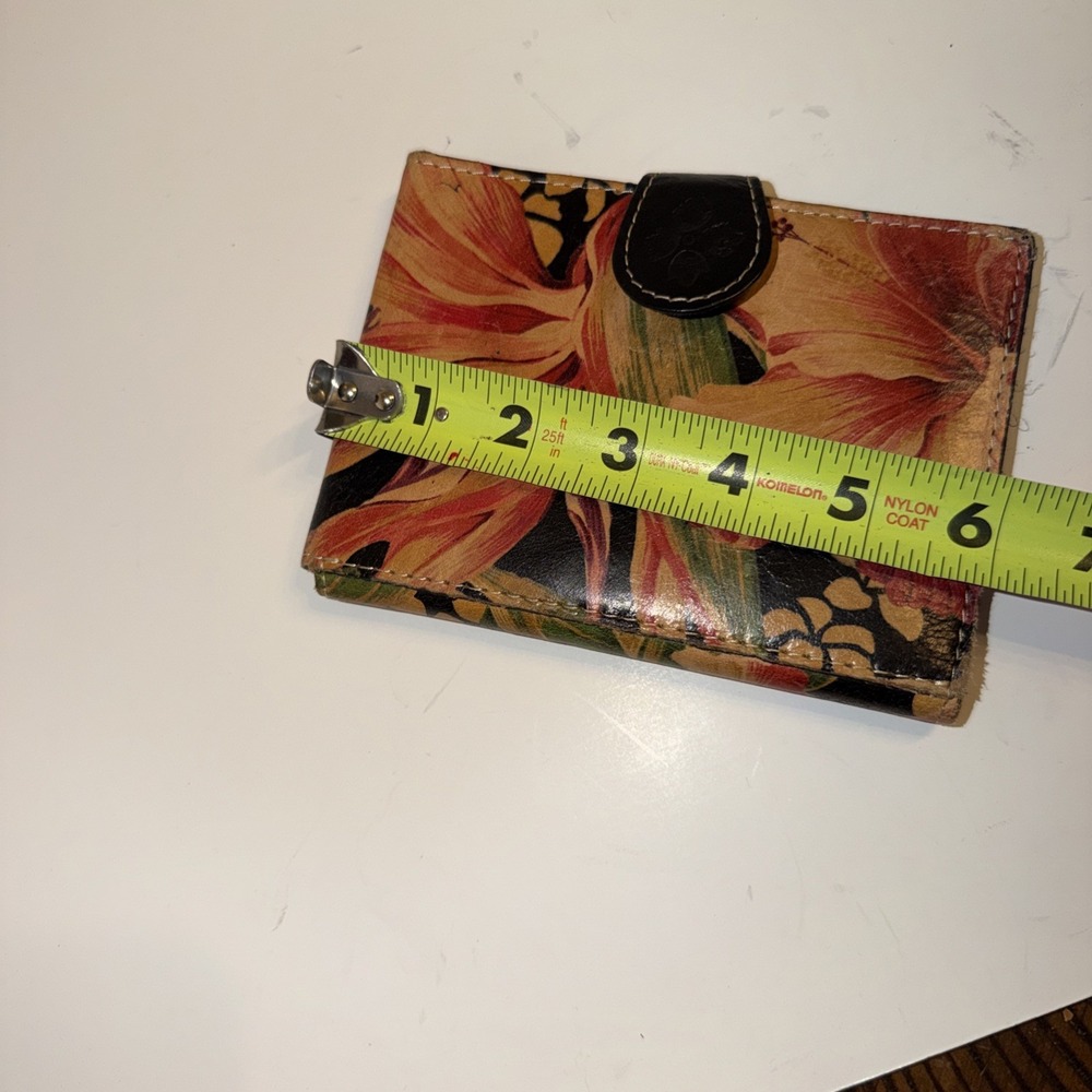 Patricia Nash Floral Leather Passport Wallet Travel Organizer Snap Closure - Picture 7 of 8